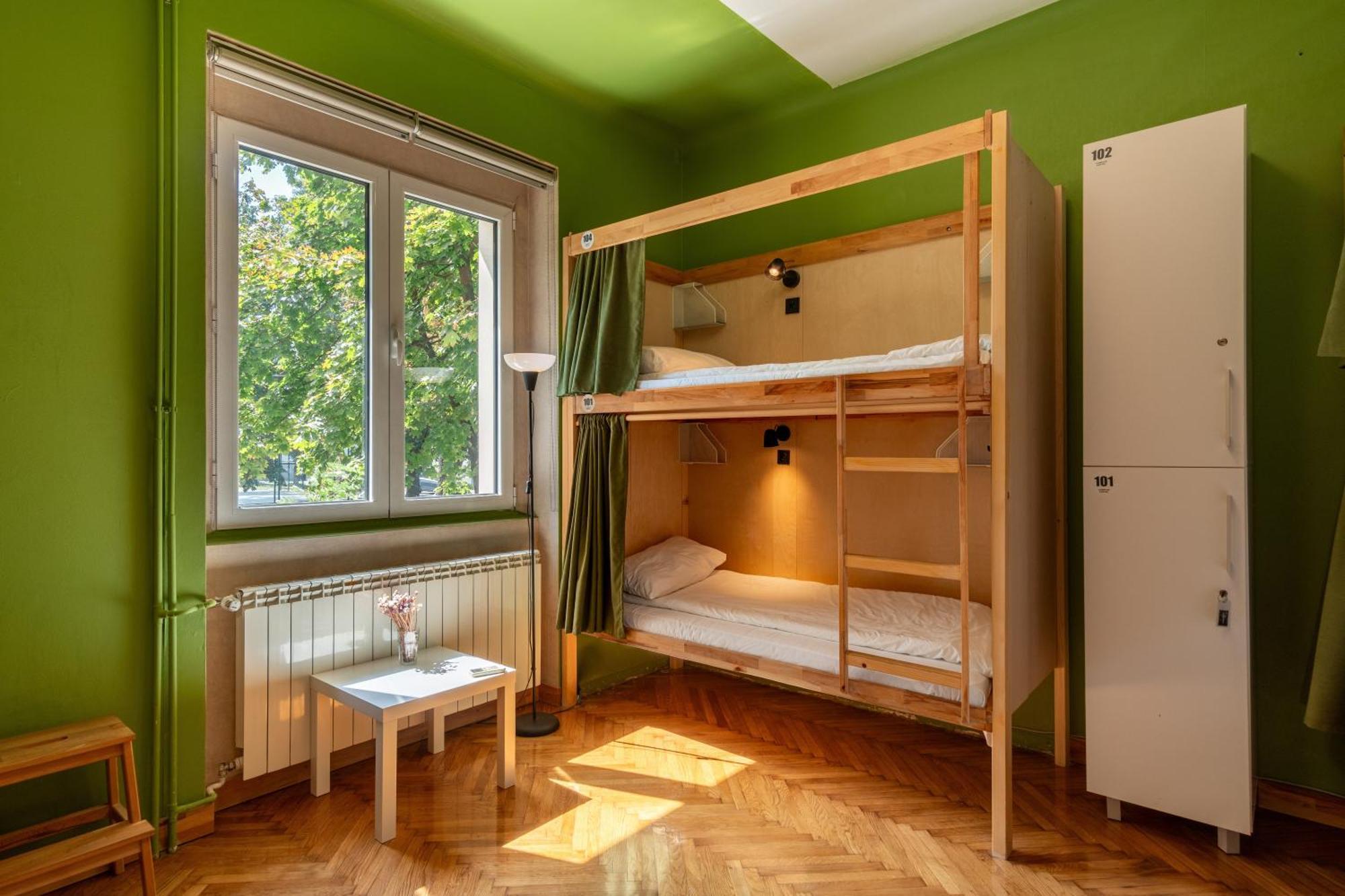 Cabbage Hostel بلغراد المظهر الخارجي الصورة