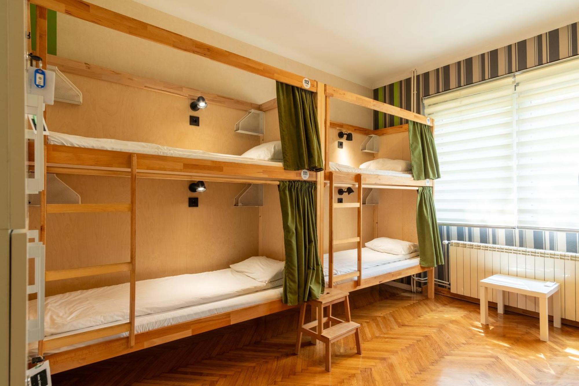 Cabbage Hostel بلغراد المظهر الخارجي الصورة