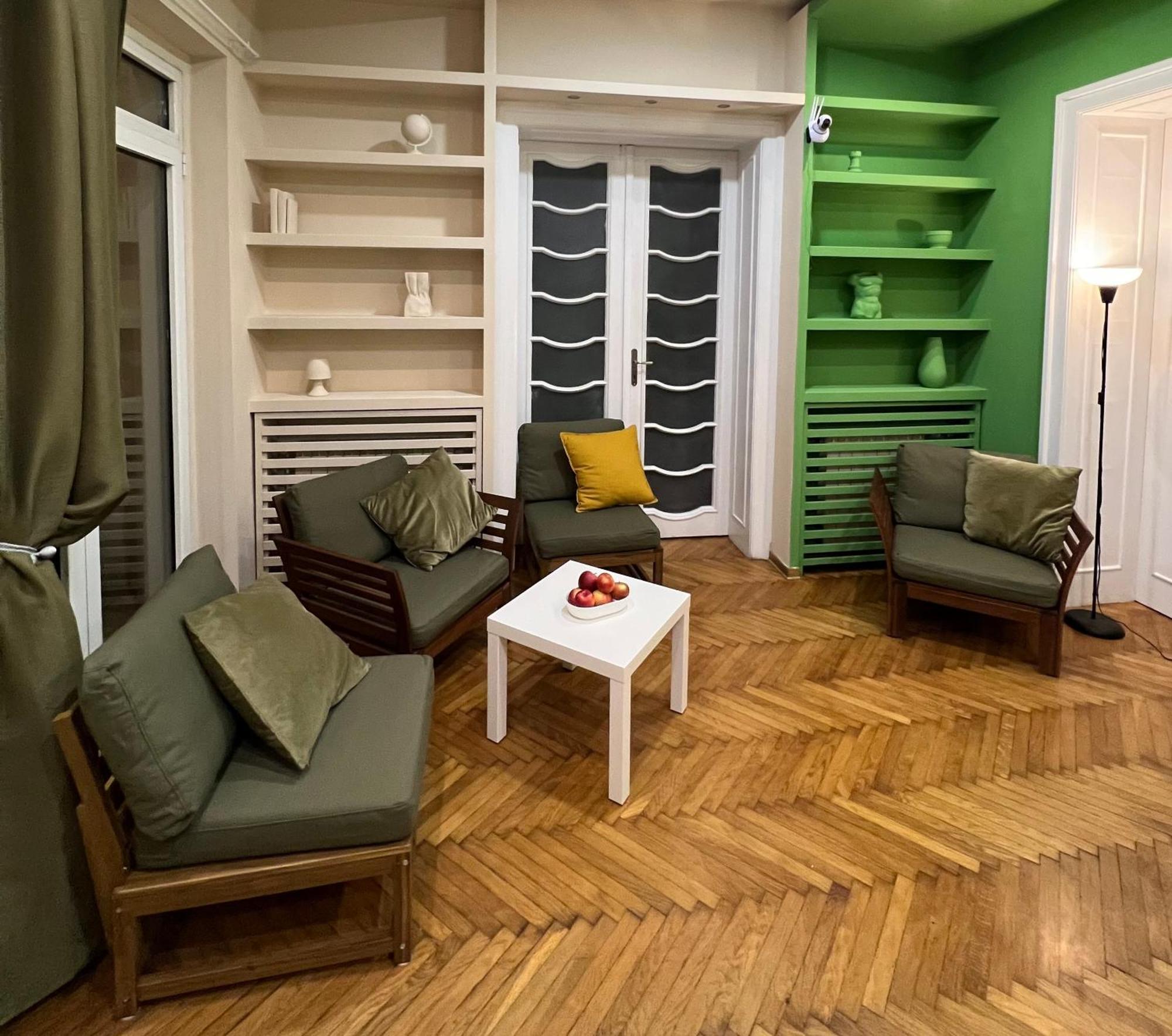 Cabbage Hostel بلغراد المظهر الخارجي الصورة